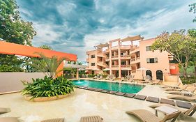 Del Tropico Hotel